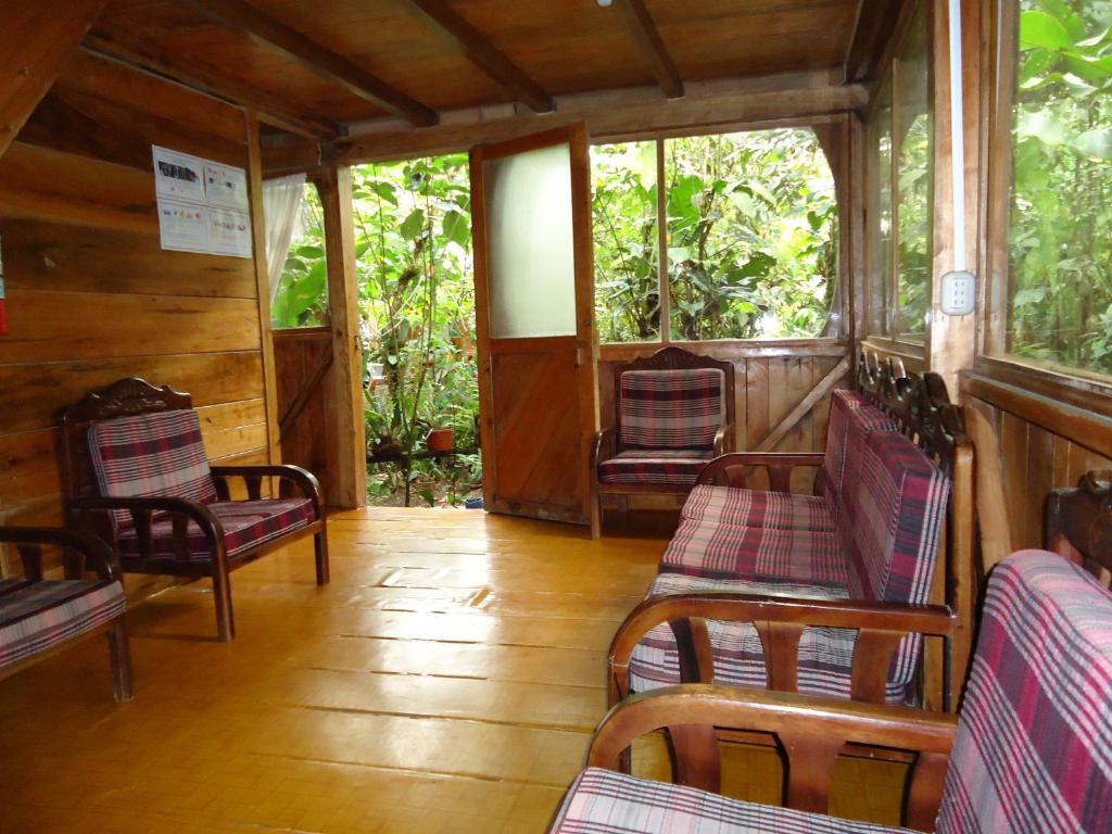 Cabanas Armonia Y Jardin De Orquideas Mindo Esterno foto