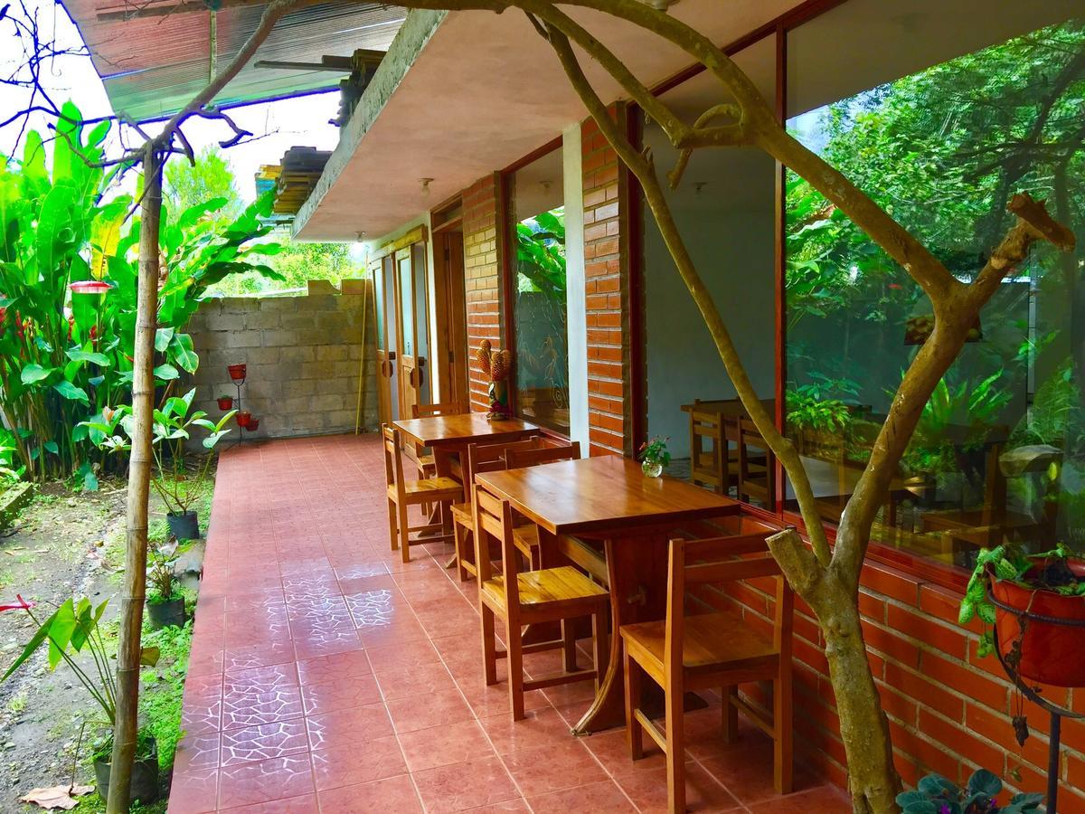 Cabanas Armonia Y Jardin De Orquideas Mindo Esterno foto